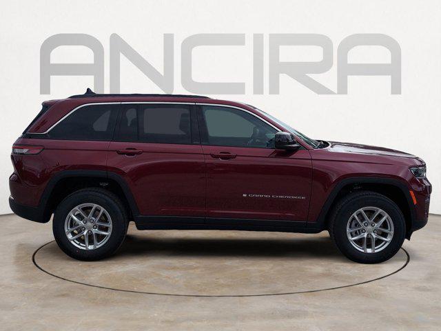 2026 Jeep Grand Cherokee Laredo 4x4