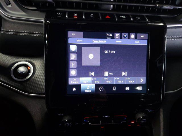 2026 Jeep Grand Cherokee Laredo 4x4