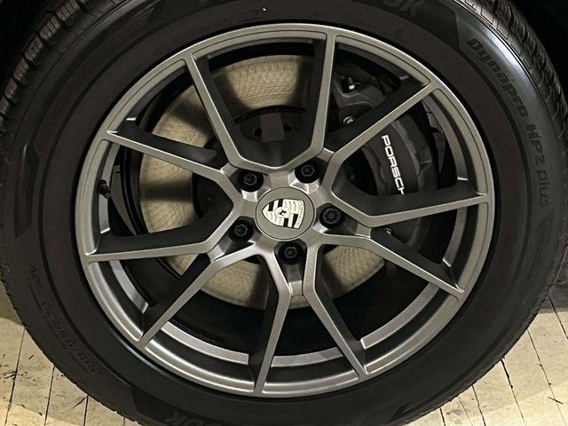 2026 Porsche Cayenne Unknown