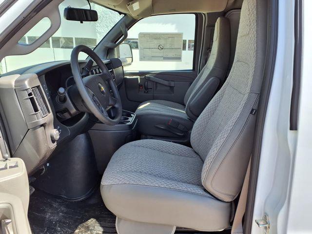 2026 Chevrolet Express Cargo Van 2500 Extended Wheelbase, WT, RWD