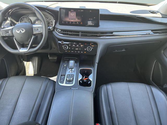 2023 INFINITI QX60 PURE