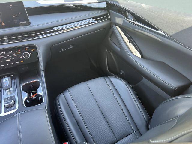 2023 INFINITI QX60 PURE