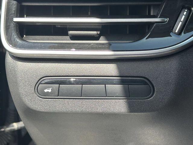 2023 INFINITI QX60 PURE