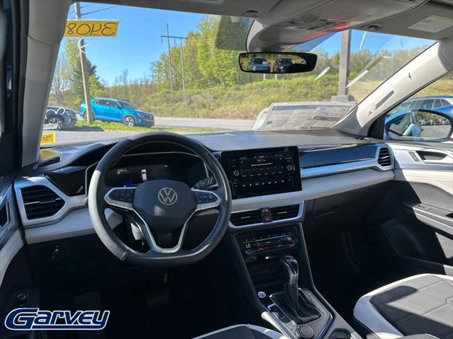 2026 Volkswagen Taos SE