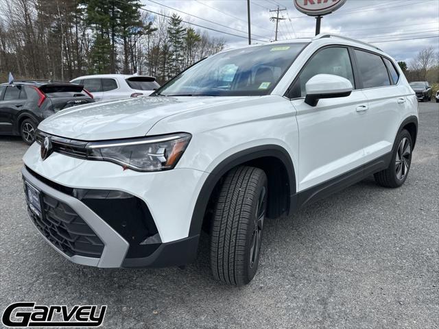 2025 Volkswagen Taos 1.5T SE