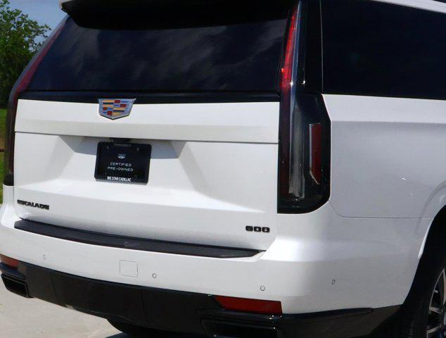 2022 Cadillac Escalade ESV 4WD Sport