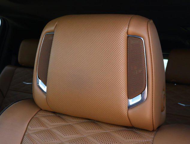 2022 Cadillac Escalade ESV 4WD Sport