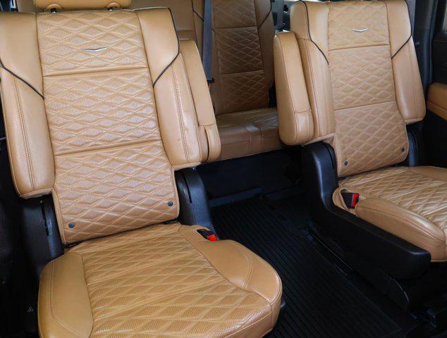 2022 Cadillac Escalade ESV 4WD Sport