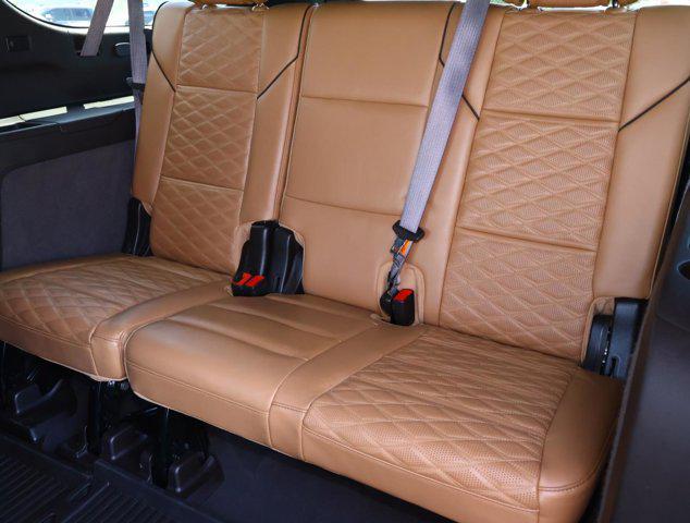 2022 Cadillac Escalade ESV 4WD Sport