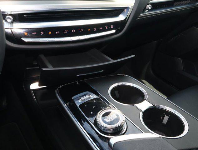 2024 Cadillac iQ Luxury w/1SC