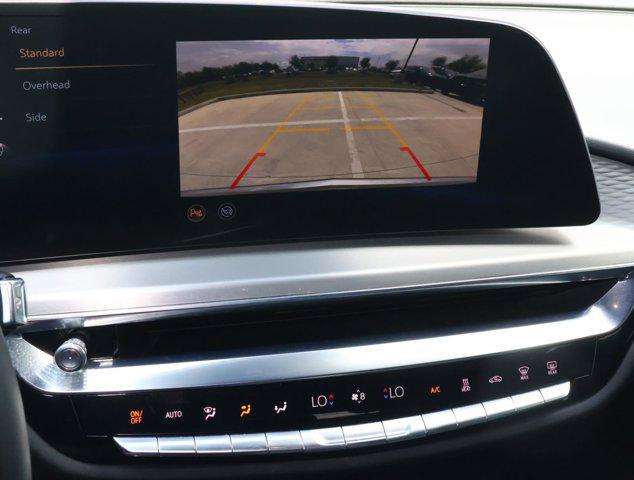 2024 Cadillac iQ Luxury w/1SC