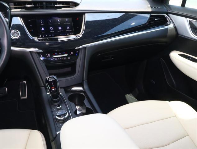 2025 Cadillac XT6 AWD Sport
