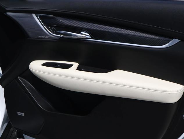 2025 Cadillac XT6 AWD Sport