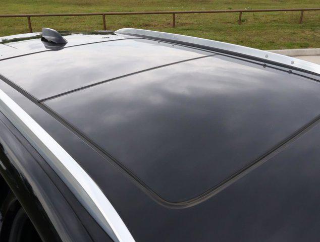 2024 Cadillac XT4 FWD Premium Luxury