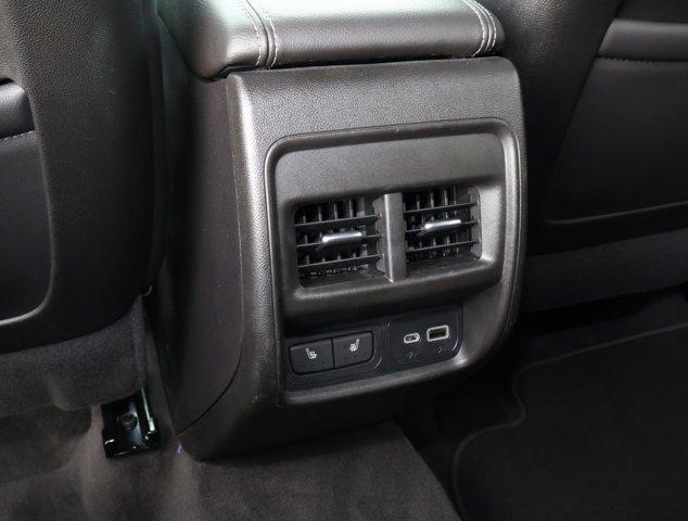 2024 Cadillac XT4 FWD Premium Luxury