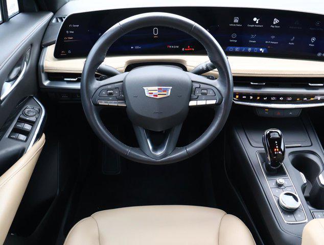 2024 Cadillac XT4 FWD Luxury