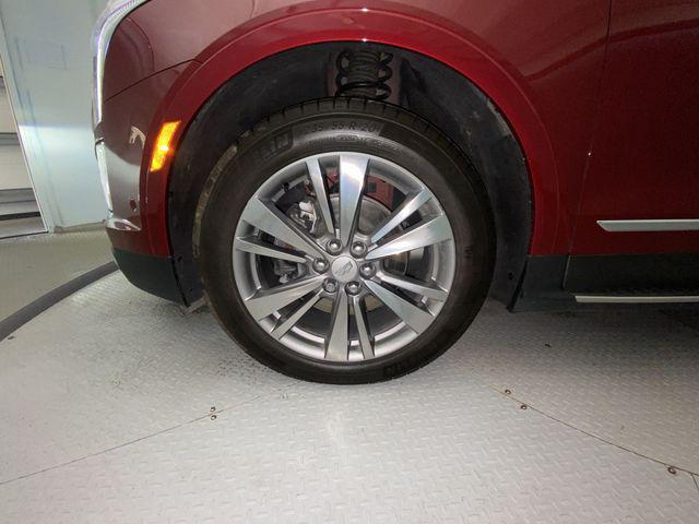 2022 Cadillac XT5 FWD Premium Luxury