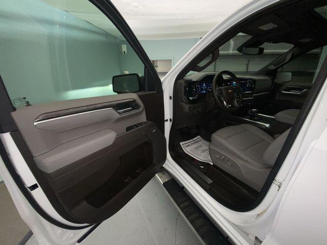 2026 Chevrolet Silverado 1500 4WD Crew Cab Short Bed LTZ