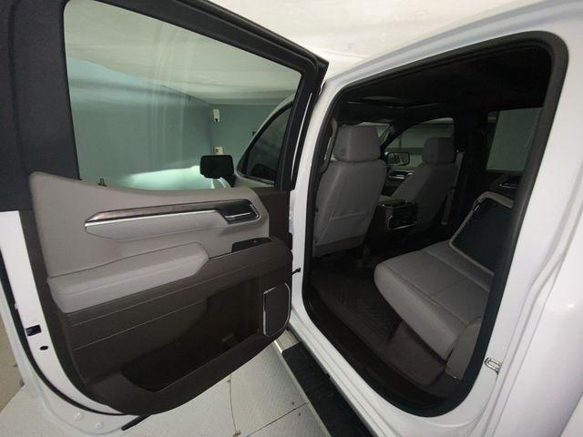 2026 Chevrolet Silverado 1500 4WD Crew Cab Short Bed LTZ