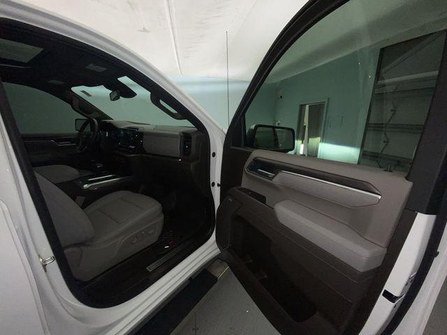 2026 Chevrolet Silverado 1500 4WD Crew Cab Short Bed LTZ