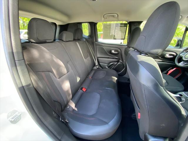 2023 Jeep Renegade Trailhawk 4x4