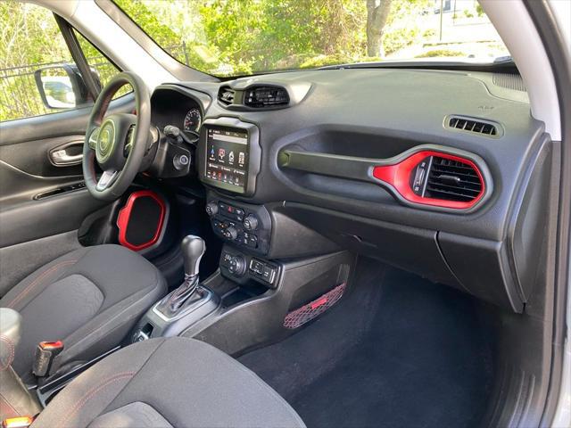 2023 Jeep Renegade Trailhawk 4x4