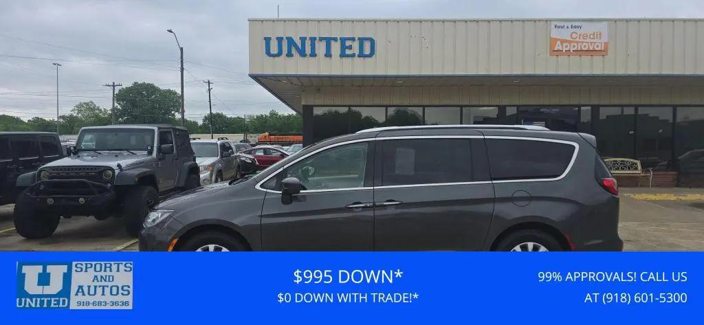 2018 Chrysler Pacifica Touring L Plus for sale in Muskogee, OK