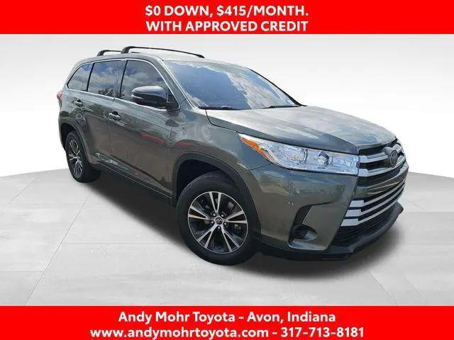 2017 Toyota Highlander LE for sale in Avon, IN