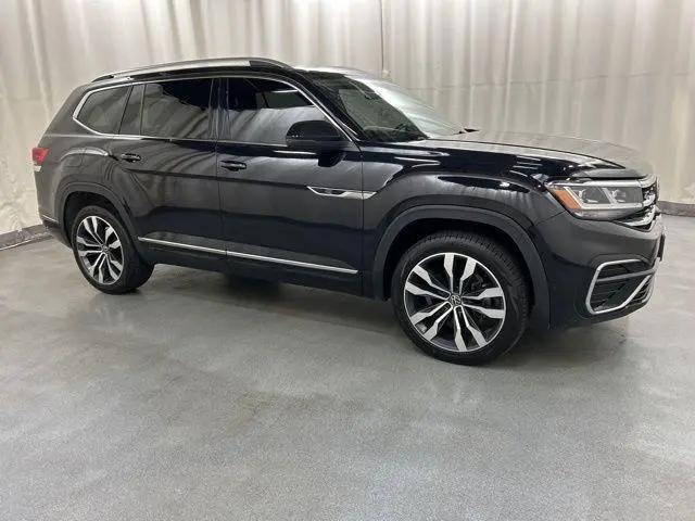 2023 Volkswagen Atlas 3.6L V6 SEL Premium R-Line for sale in Waterbury, CT
