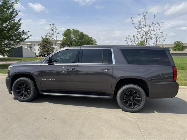 2018 Chevrolet Suburban LT