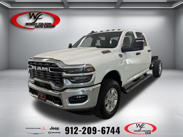 2026 RAM Ram 3500 Chassis Cab RAM 3500 TRADESMAN CREW CAB CHASSIS 4X4 60 CA 2026 RAM Ram 3500 Chassis Cab RAM 3500 TRADESMAN CREW CAB CHASSIS 4X4 60 CA