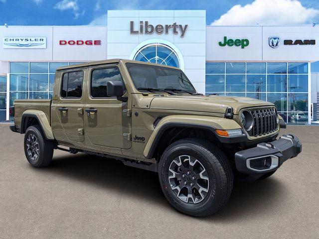 2026 Jeep Gladiator GLADIATOR SAHARA 4X4