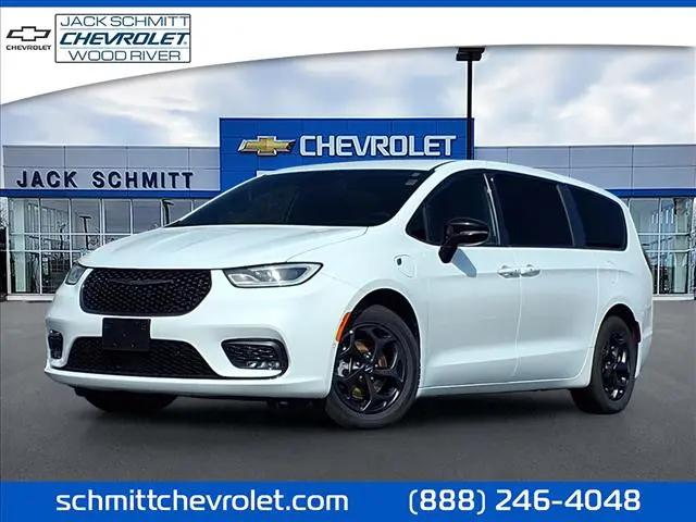 2024 Chrysler Pacifica Hybrid S Appearance Pkg for sale in Wood River, IL