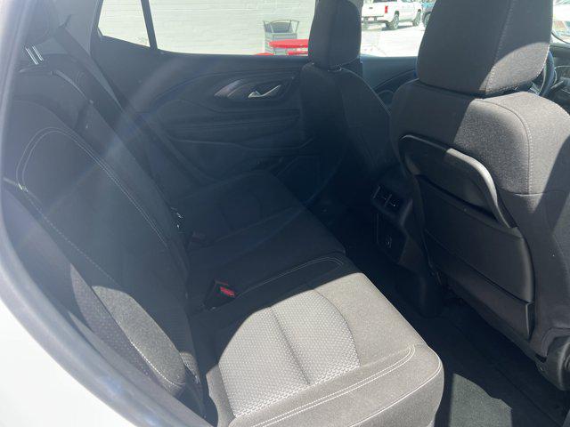 2024 GMC Terrain SLE - Photo 9