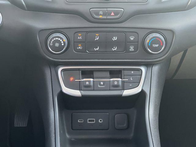 2024 GMC Terrain SLE - Photo 15