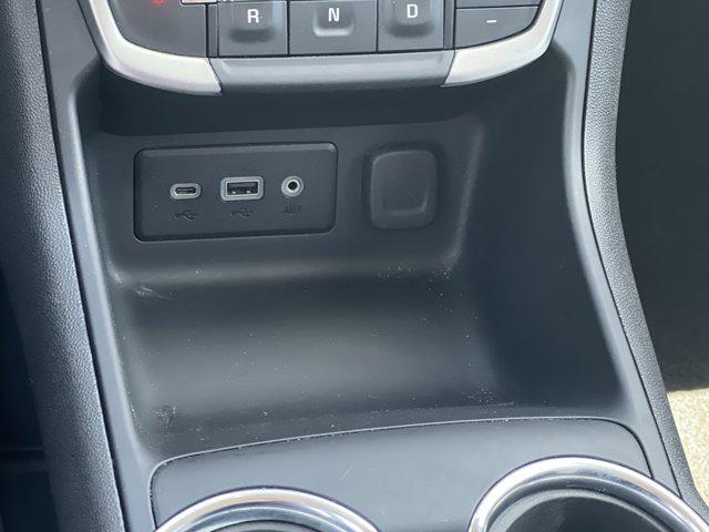 2024 GMC Terrain SLE - Photo 16