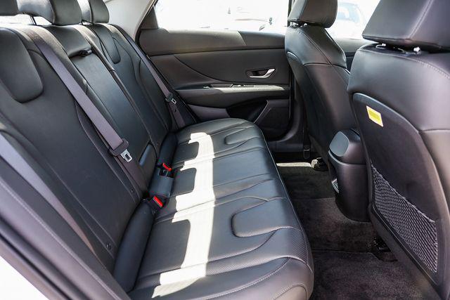 2025 Hyundai Elantra Hybrid Limited