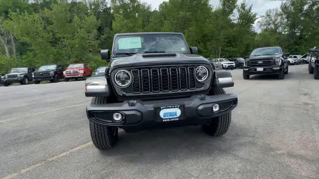 2026 Jeep Gladiator GLADIATOR SPORT S 4X4
