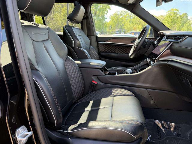 2022 Jeep Grand Cherokee Summit 4x4