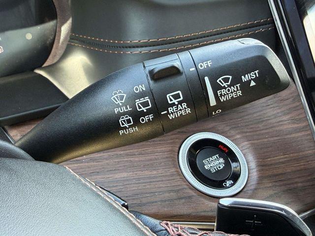 2022 Jeep Grand Cherokee Summit 4x4