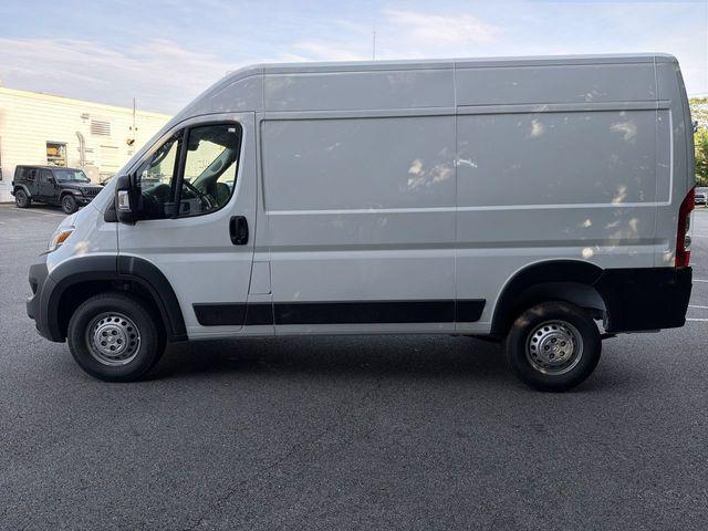 2026 Ram ProMaster Cargo Van Tradesman High Roof 136 WB w/Pass Seat