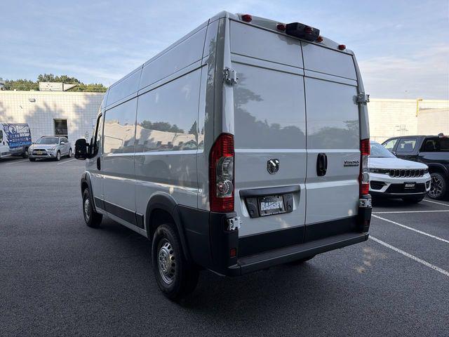 2026 Ram ProMaster Cargo Van Tradesman High Roof 136 WB w/Pass Seat