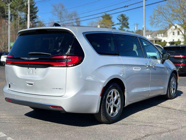 2024 Chrysler Pacifica Limited