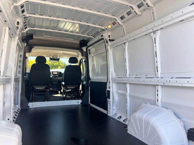 2025 Ram ProMaster Cargo Van Tradesman High Roof 159" WB w/Pass Seat
