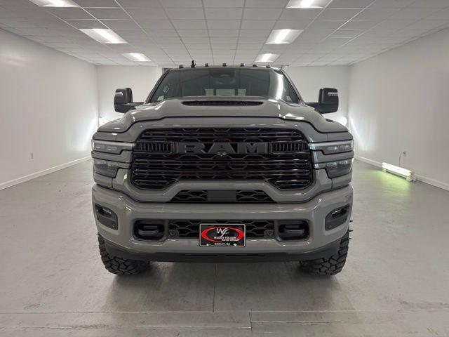 2026 RAM Ram 3500 RAM 3500 LARAMIE MEGA CAB 4X4 64 BOX