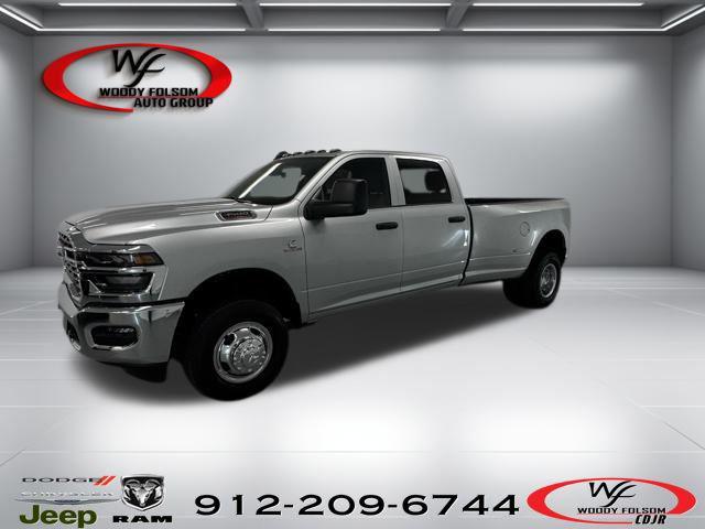2026 RAM Ram 3500 RAM 3500 TRADESMAN CREW CAB 4X4 8 BOX