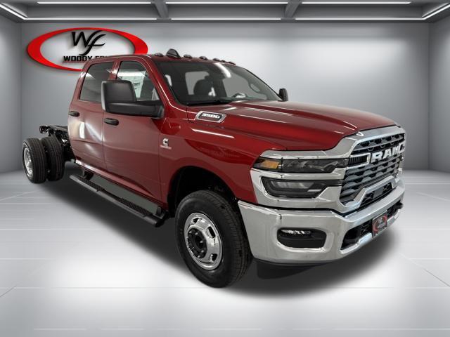 2026 RAM Ram 3500 Chassis Cab RAM 3500 TRADESMAN CREW CAB CHASSIS 4X4 60 CA