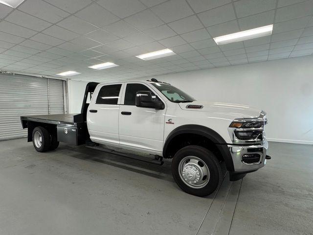 2026 RAM Ram 4500 Chassis Cab RAM 4500 TRADESMAN CHASSIS CREW CAB 4X4 84 CA