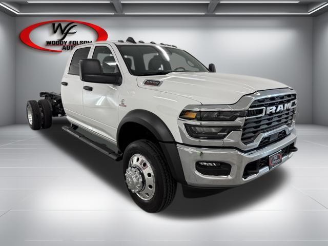2026 RAM Ram 5500 Chassis Cab RAM 5500 TRADESMAN CHASSIS CREW CAB 4X4 84 CA