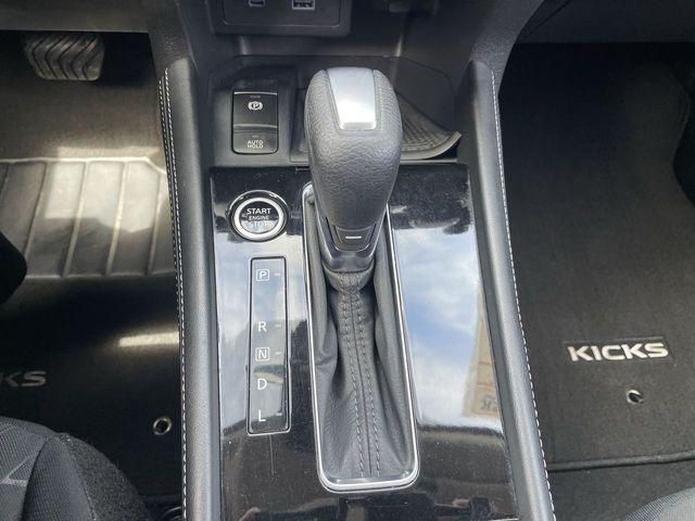 2023 Nissan Kicks SR Xtronic CVT